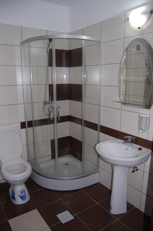 Pensiunea Carpe Diem Râmnicu Vâlcea Zimmer foto